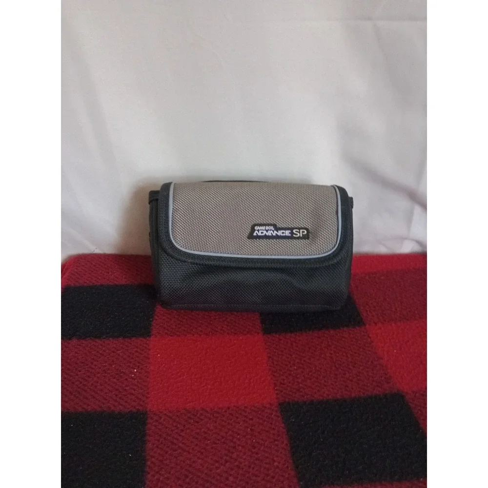 Nintendo GameBoy Advance SP Zipper  Carrying Case Gray OEM Genuine Authentic GBA